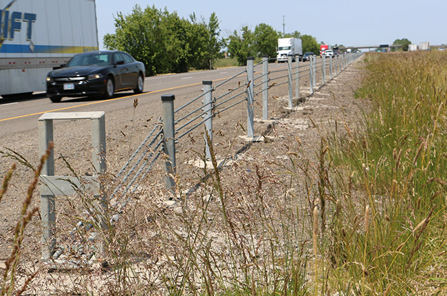 Cable barrier photo